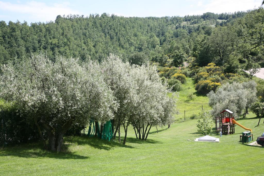 Agriturismo Casalta Βίλα Γκούμπιο Εξωτερικό φωτογραφία