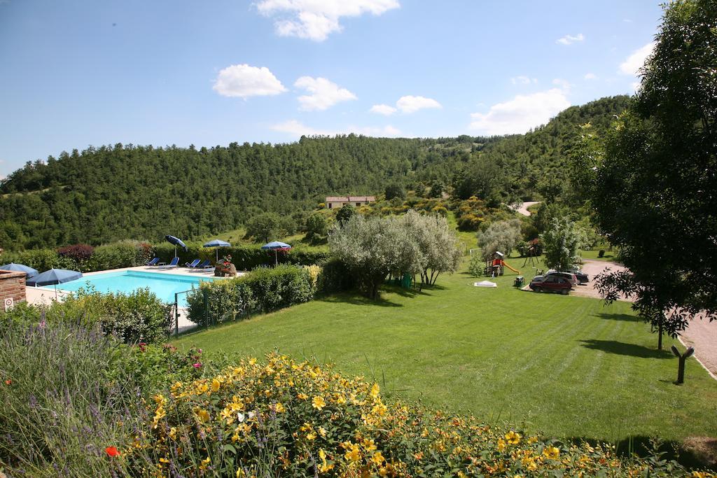 Agriturismo Casalta Βίλα Γκούμπιο Εξωτερικό φωτογραφία